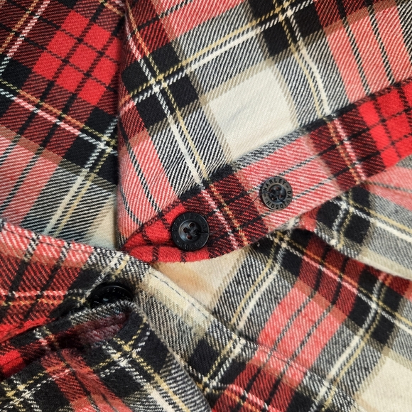 Harley-Davidson Men's Red and White Checkered Shirt - Picture 4 of 8